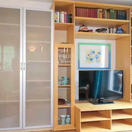 Ferienwohnung Mit Seeblick Aldrans Exterior foto