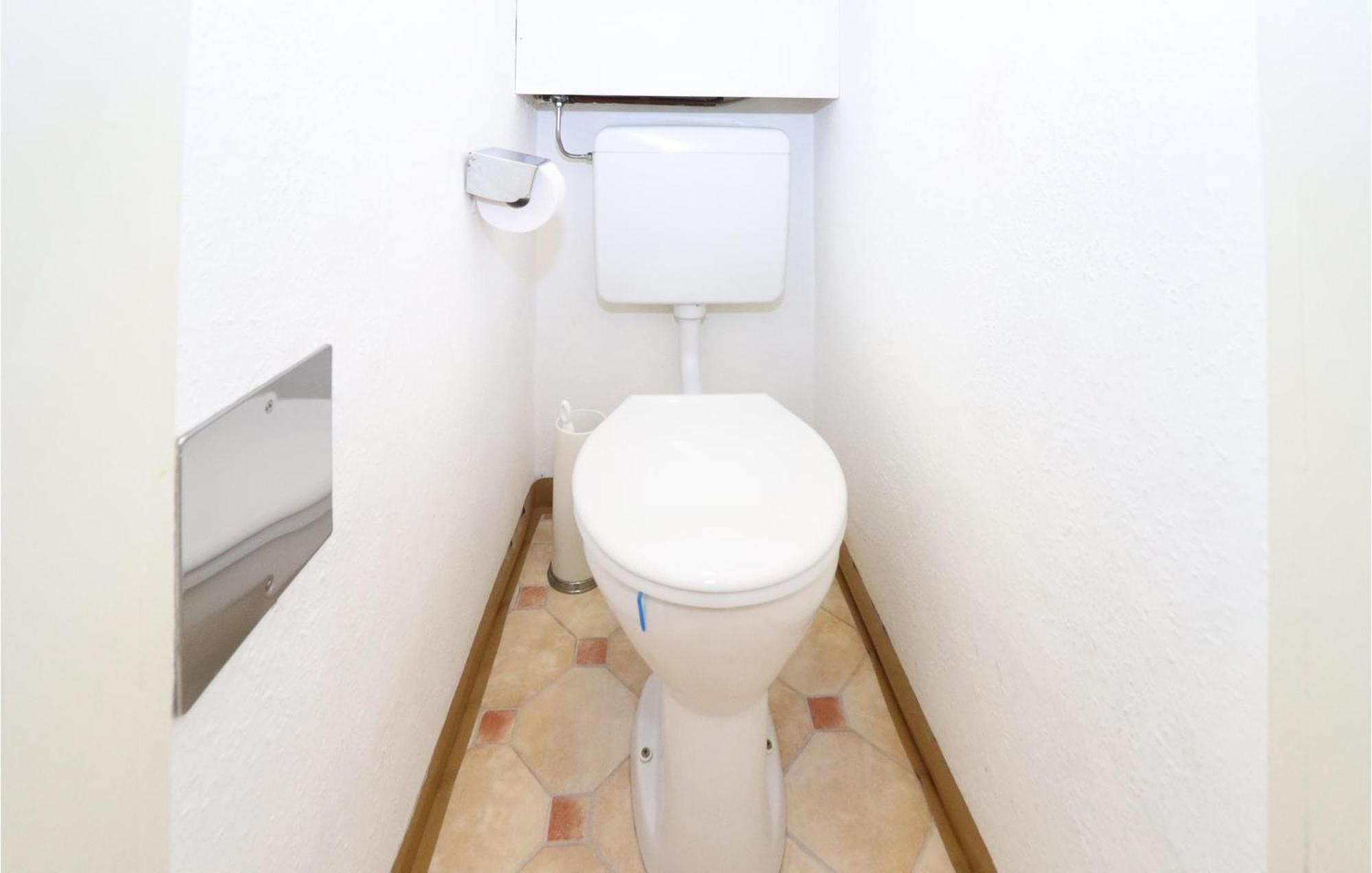 Ferienwohnung Mit Seeblick Aldrans Exterior foto
