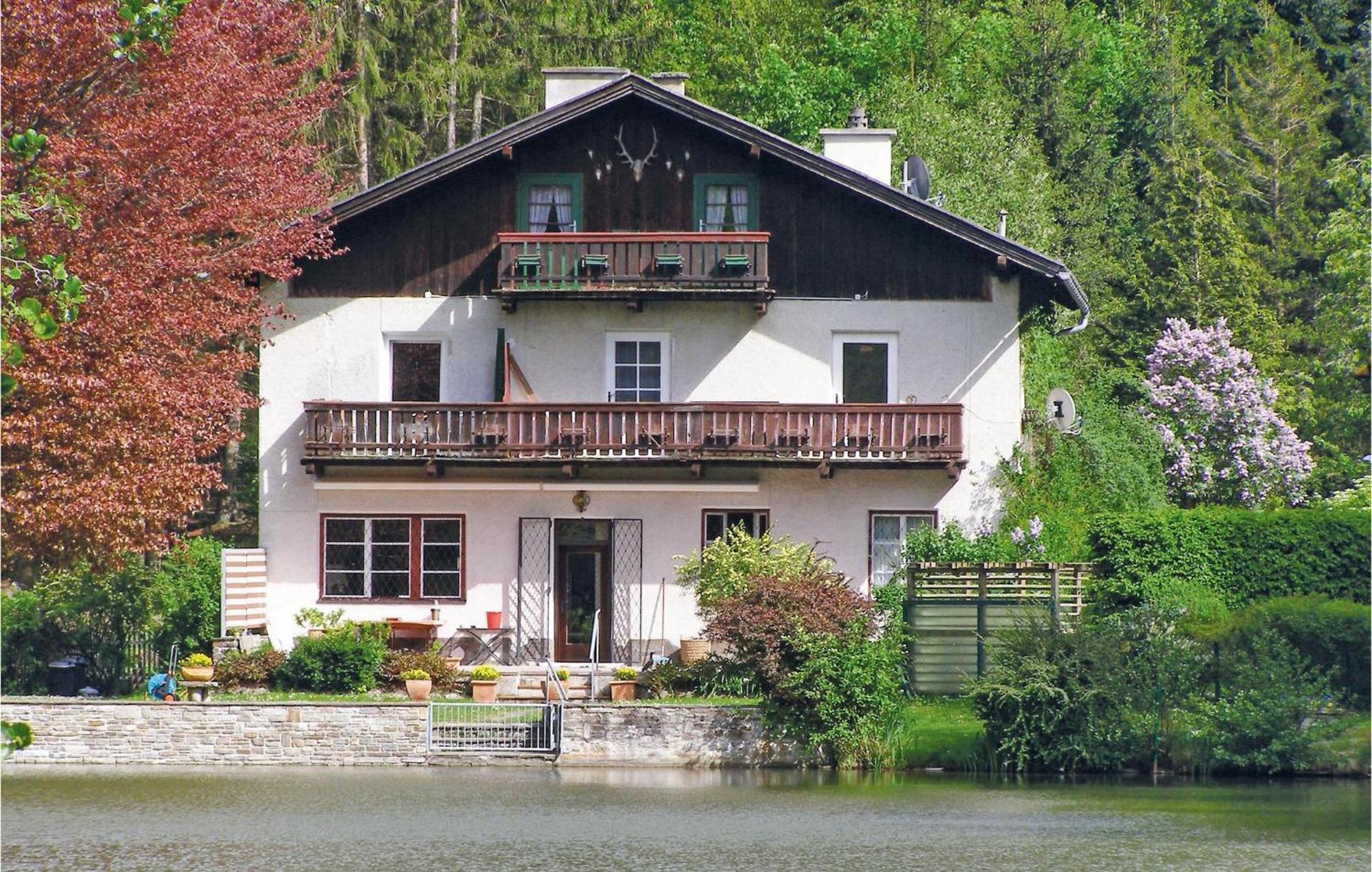 Ferienwohnung Mit Seeblick Aldrans Exterior foto